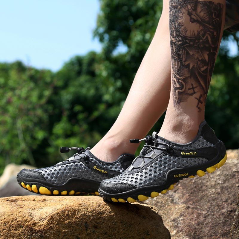 trekking mountain mens sports  - Yoga Fitness Fit Club ulasan dan harga